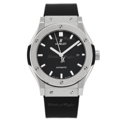 542.NX.1171.RX | Hublot Classic Fusion Titanium 42 mm watch. Buy Online