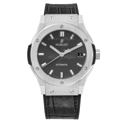 Hublot Classic Fusion Titanium Racing Grey 38 mm 565.NX.7071.LR